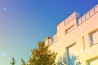 特斯拉称司机辅助驾驶系统足够安全,美国议员不买账